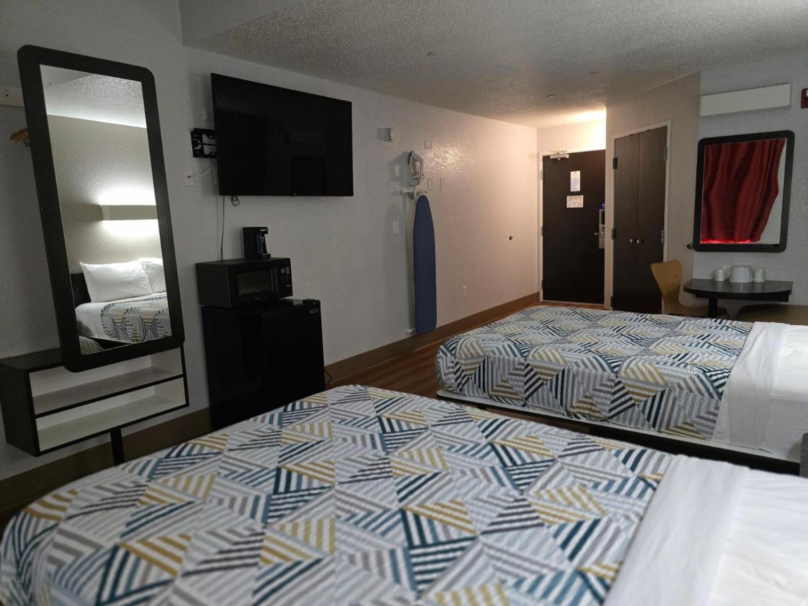Motel 6-Biloxi, Ms - Beach Exterior photo